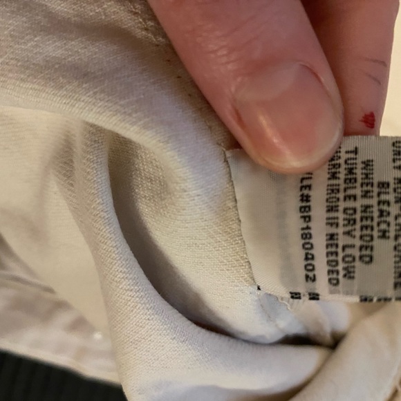 GB Jean like jacket. Off white color. 100% cotton - Picture 6 of 6